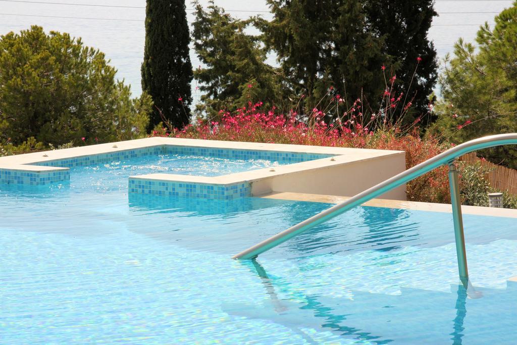 Villa Costamare - Enjoy Lazy Days On The Private Pool-Jacuzzi Pefki Zimmer foto